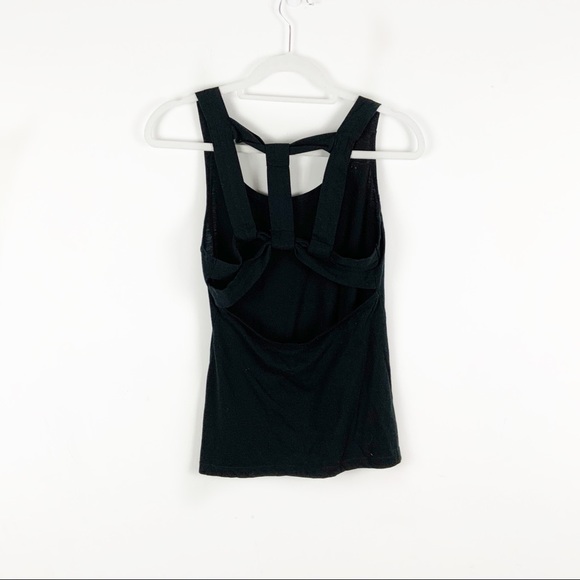 Fabletics Light Tank With Open Back - Picture 3 of 3